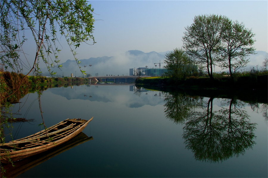 ��ѧ�����޵���Ұ�